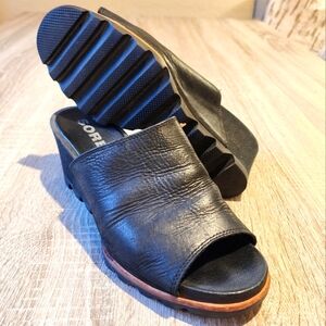 Sorel Joanie Mule II Black Leather Slip-On Wedges Size 9.5
